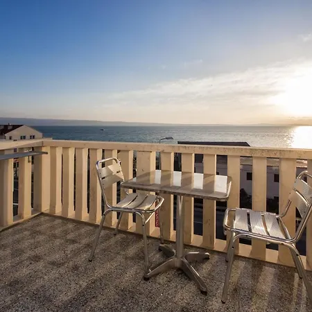 Appartement Toni 2000