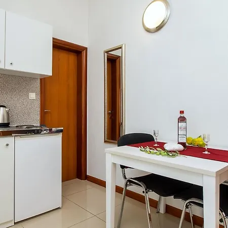 Appartement Toni 2000
