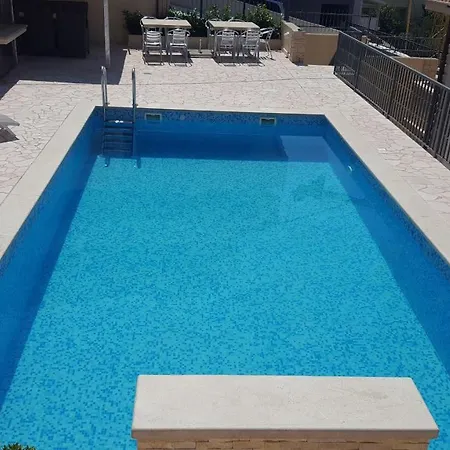 Apartment Toni 2000