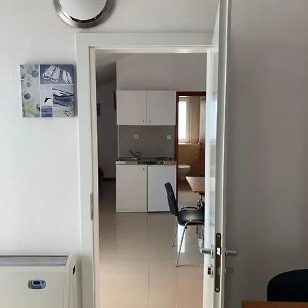 Apartament Toni 2000 Podstrana