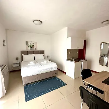 Toni 2000 Appartement Podstrana